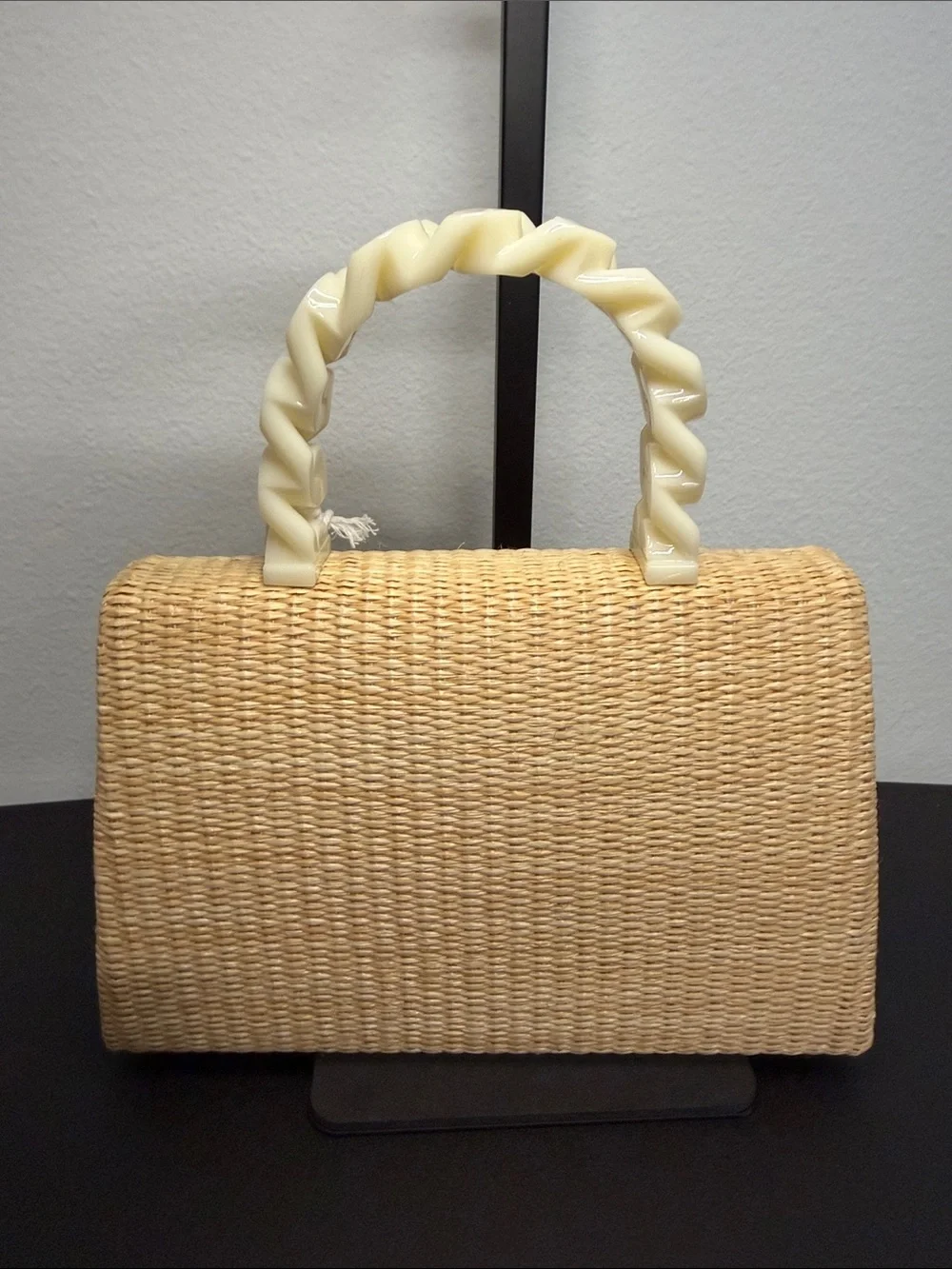Haute Hippie | Natural Woven Satchel w/ Ivory Twist Handle & Crossbody Chain - Picture 3 of 9